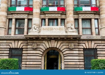 Mexico’s Central Bank May Pause Rate Cuts Amid Inflation Rebound