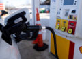 US Oil Inventories Fall Sharply as Demand Rebounds