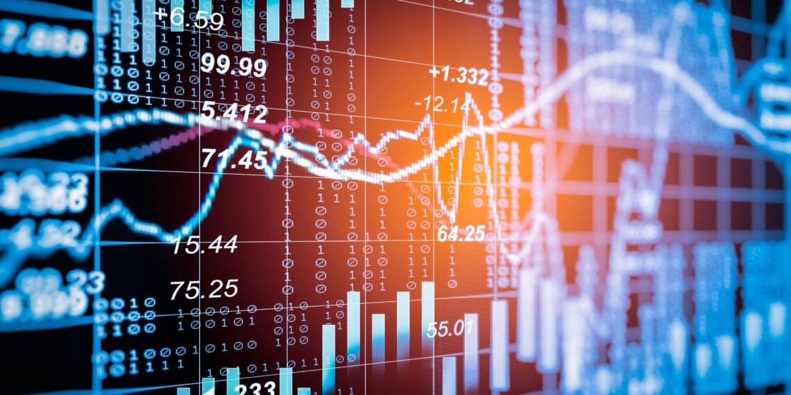U.S. Stocks Rebound Amid Tariff Concerns