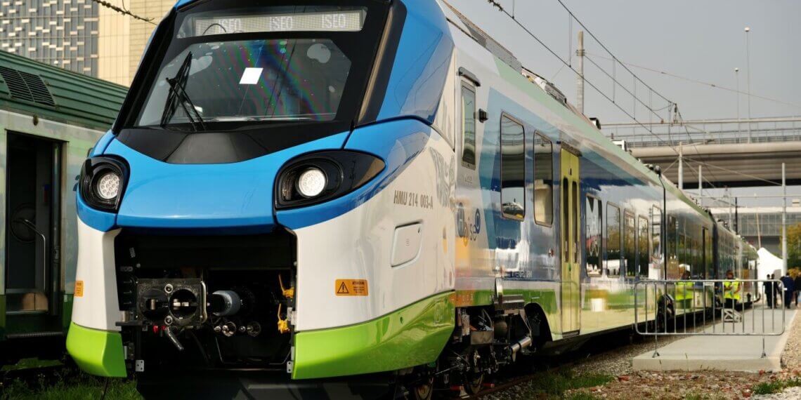 Alstom Lands $2.4 Billion Railcar Deal With New York