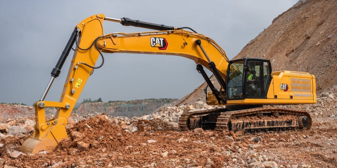 Caterpillar Warns Tariffs Could Cut $1.5 Billion From Profit