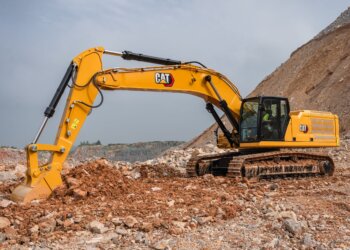 Caterpillar Warns Tariffs Could Cut $1.5 Billion From Profit