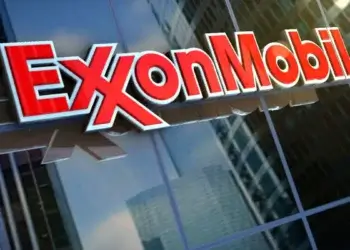 Exxon Beats Profit Estimates, Eyes M&A Amid Price Dip